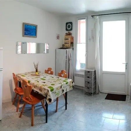Appartement T2 A Argeles-sur-mer, 3 Couchages, A 150m De La Mer, Proche Commerces, Parking Inclus - Fr-1-388-78 Argelès-sur-Mer
